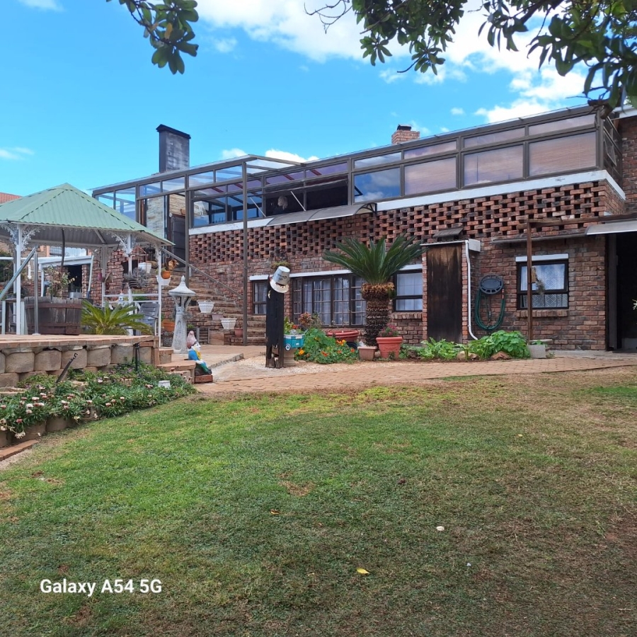 4 Bedroom Property for Sale in Hartenbos Heuwels Western Cape